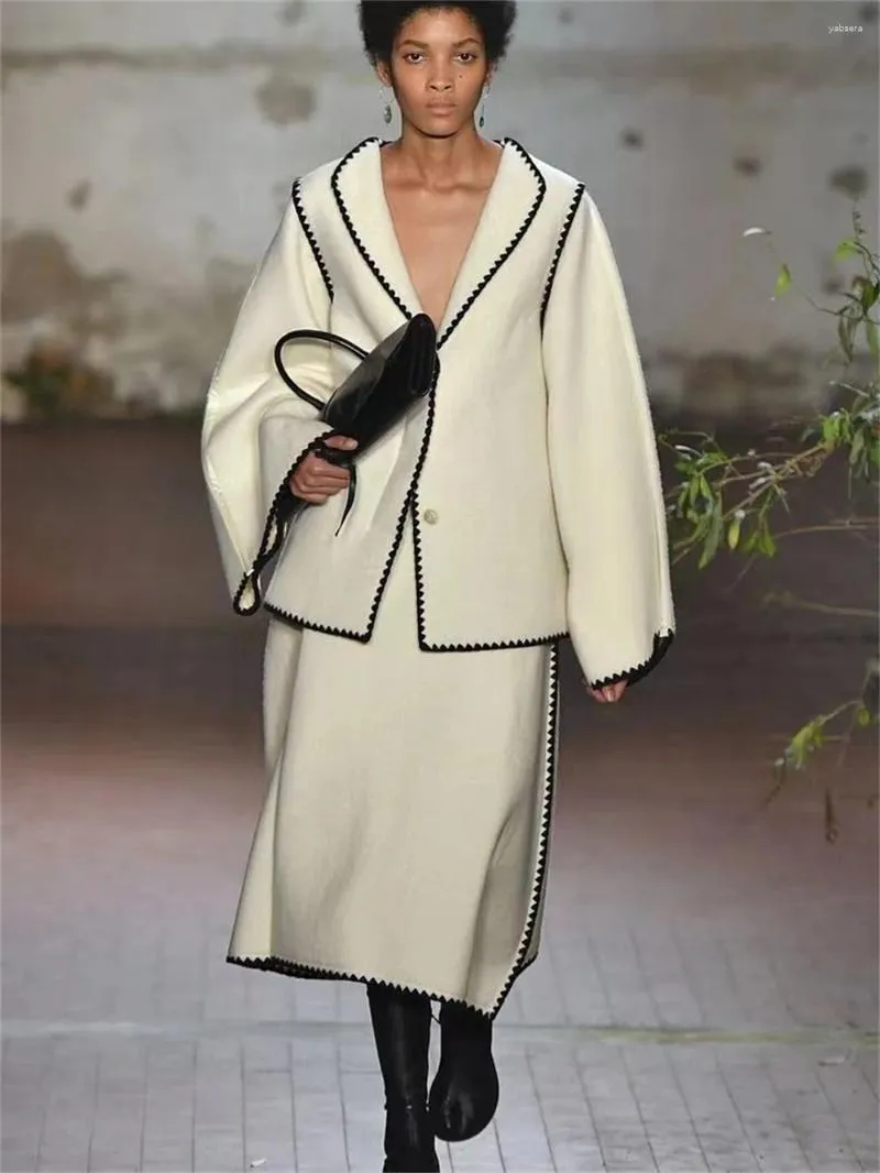 Giacche da donna Cappotto di lana trapuntato bianco da donna e gonna lunga Set da 2 pezzi Giacca autunno inverno elegante con maniche Capispalla dritta