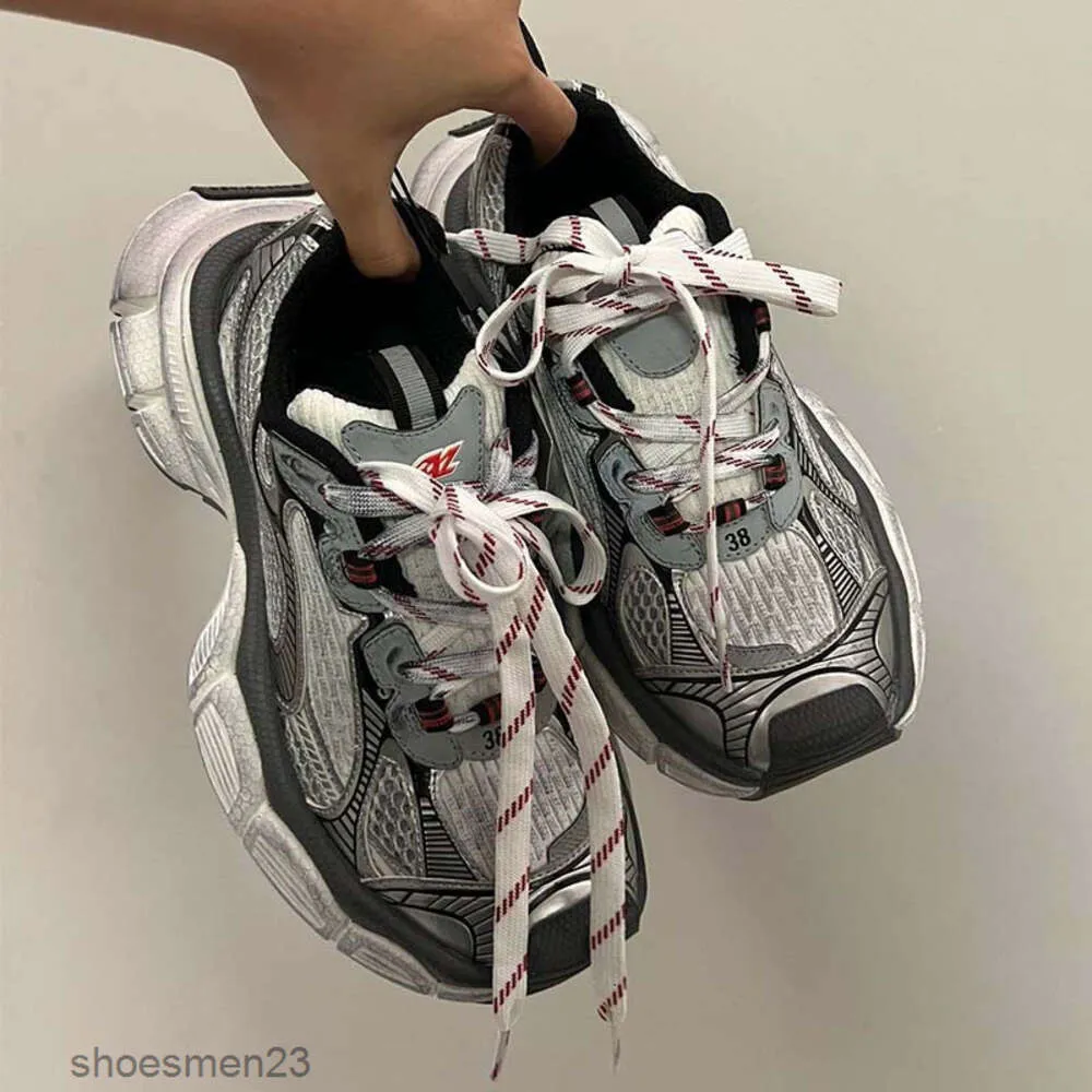 Kalın Track Erken Balencaga 3xl Çift Spor Sneaker Mens Bahar Ayakkabı Tasarımcısı Renkli Sneaker Üçlü Vintage S Sport Teres Paris Nesil Gökkuşağı Spor Kirli Ag7r