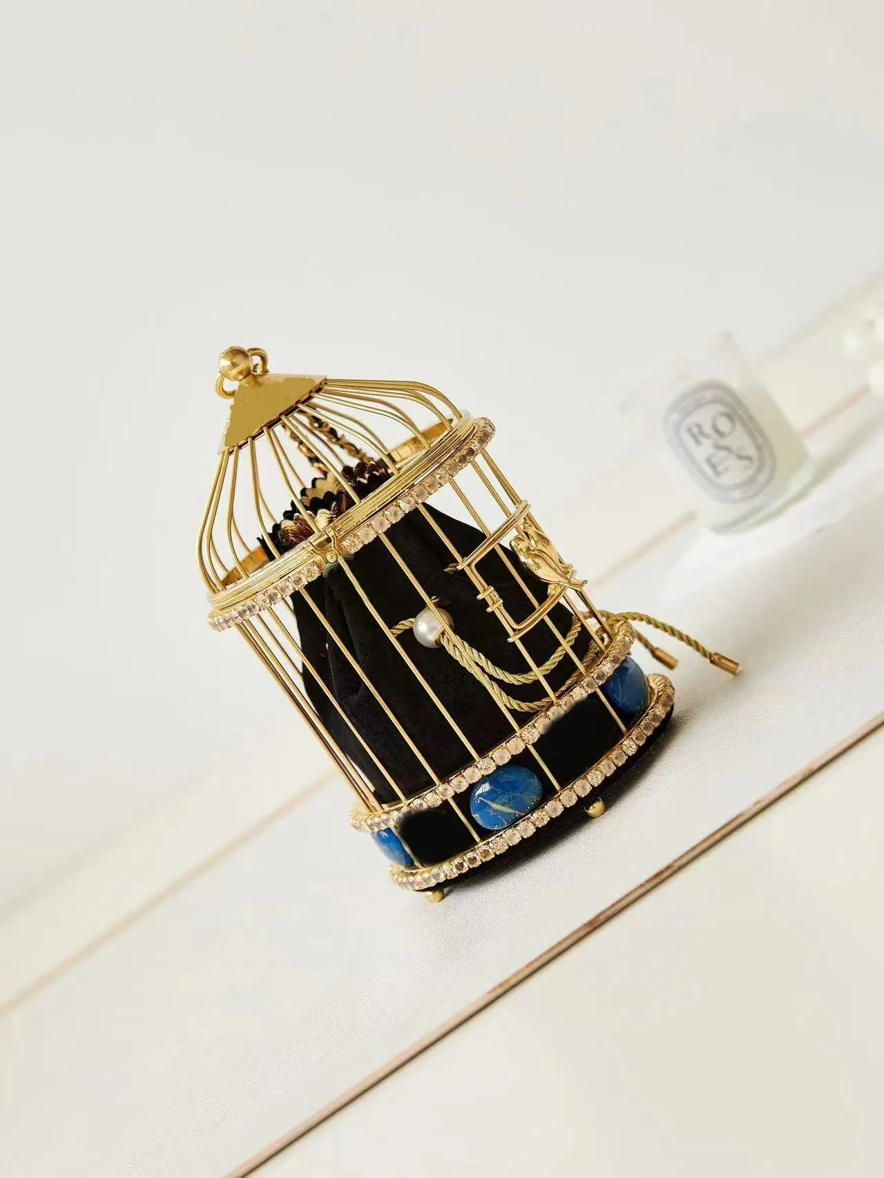 Designer Golden Birdcage Dinner Clutch Bags Gold Frame Bird Cage Shaped Up Cover Handbags Inner Black Velvet Drawstring Bucket Bag Women Fashion Evening Purse From 413 42 DHgate