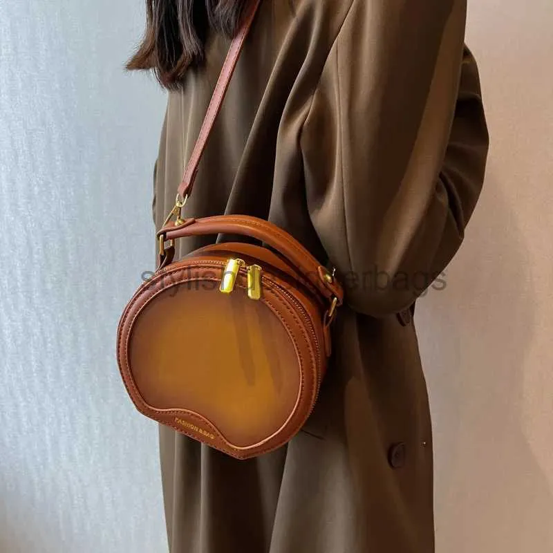 Сумки на ремне Мини-кожаная круглая сумка для ретро-большой сумки Модные сумки на ремне Роскошные дизайнерские сумки Качественные сумки через плечо Кошелек стильные дизайнерские сумки