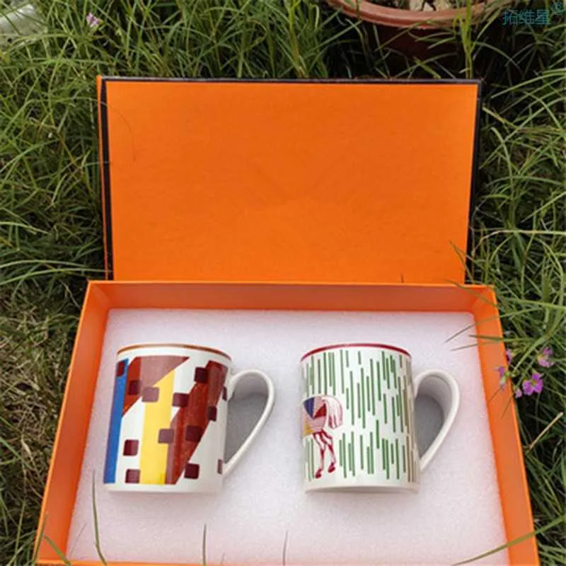 2 stycken kaffemugg vintage design porslin te set ben