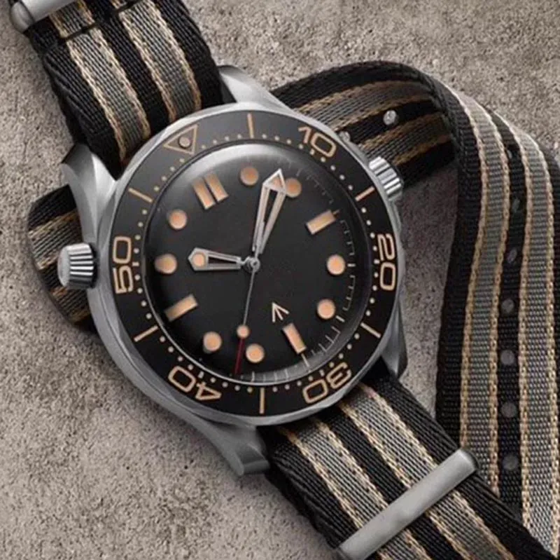 Projektantka męska zegarek ceramiczna nttd 42 mm Men Orologio Sapphire zegarki ograniczone automatyczne ruch mechaniczny Montre de Luxe zegarek NATO 300MWatches 007