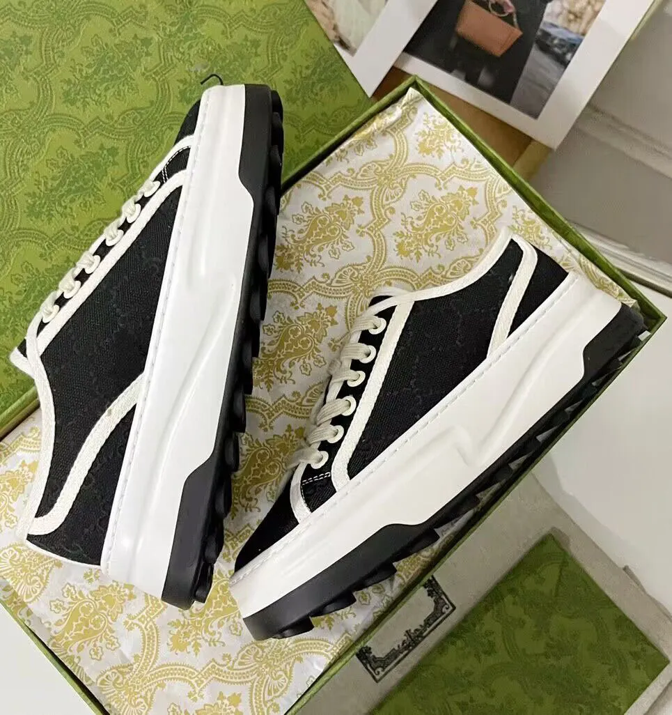 With Box Famous Design Tennis Courts Interlocking Trainers Shoes Womens Men Chunky Sole Party Wedding Canvas Leather Couple Sneakers Platform Skateboard Walking