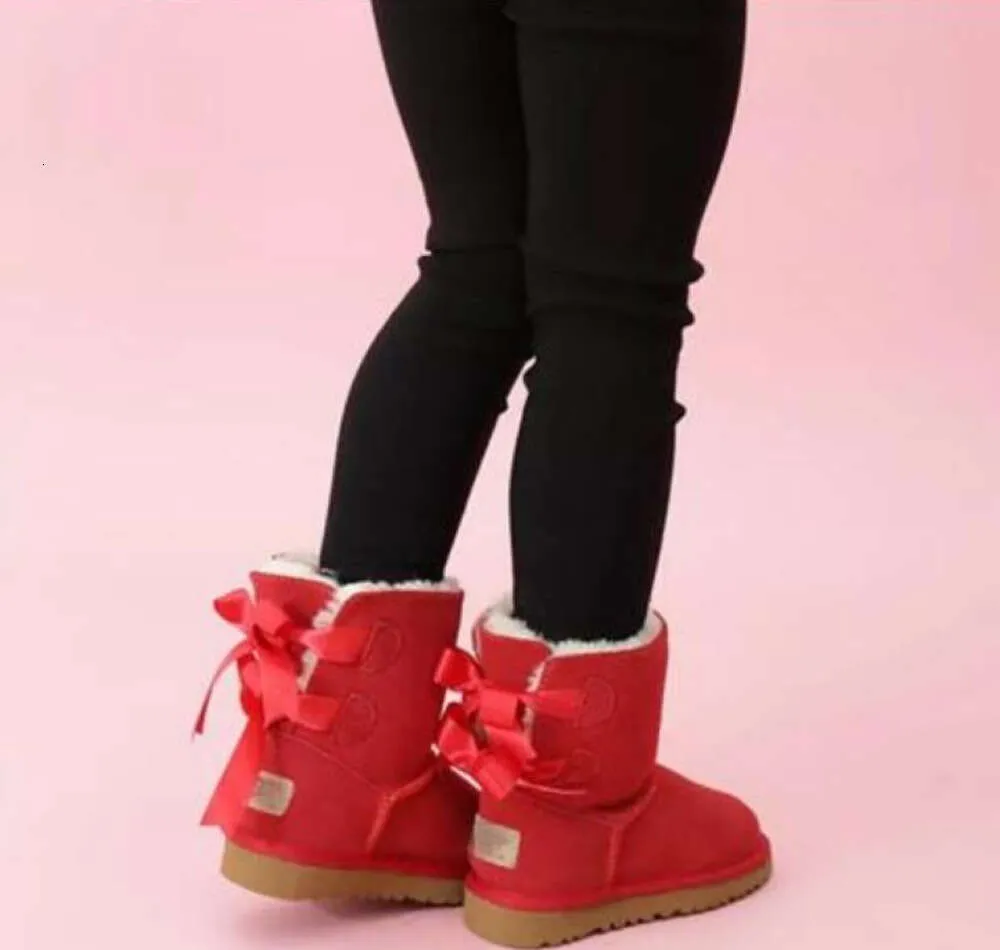 HOT Designer Enfants Bottes Australienne Neige Hiver Bailey Bow Enfants Fille Garçon Triple Noir Rose Kaki Bottines uggliess