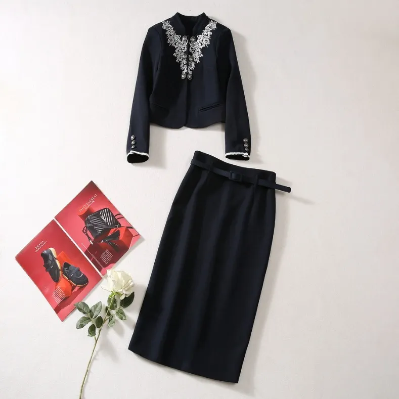 2023 Autumn Blue Contrast Color Two Piece Dress Sets Long Sleeve Stand Collar Embroidery Coat With Belted Mid-Calf Skirt Set Two Piece Suits S3O141011