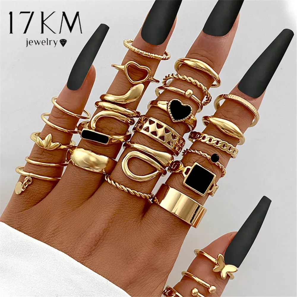 Solitaire Ring Moda Altın Renk Snake Kadınlar İçin 2023 Vintage Siyah Punk Kalp Kelebek Yüzük Seti Kadın Takı Aksesuarları 231019