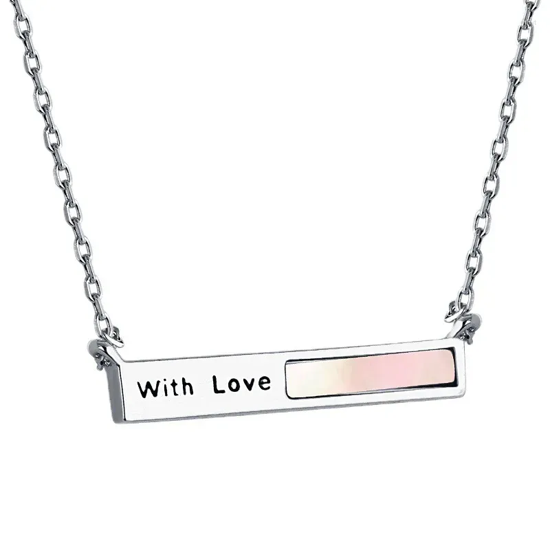 Kedjor Fashion Trend med Love Letter Necklace Ladies S925 Silver Inlaid 5a Zircon Simple ClaVicle Chain Chain Chain