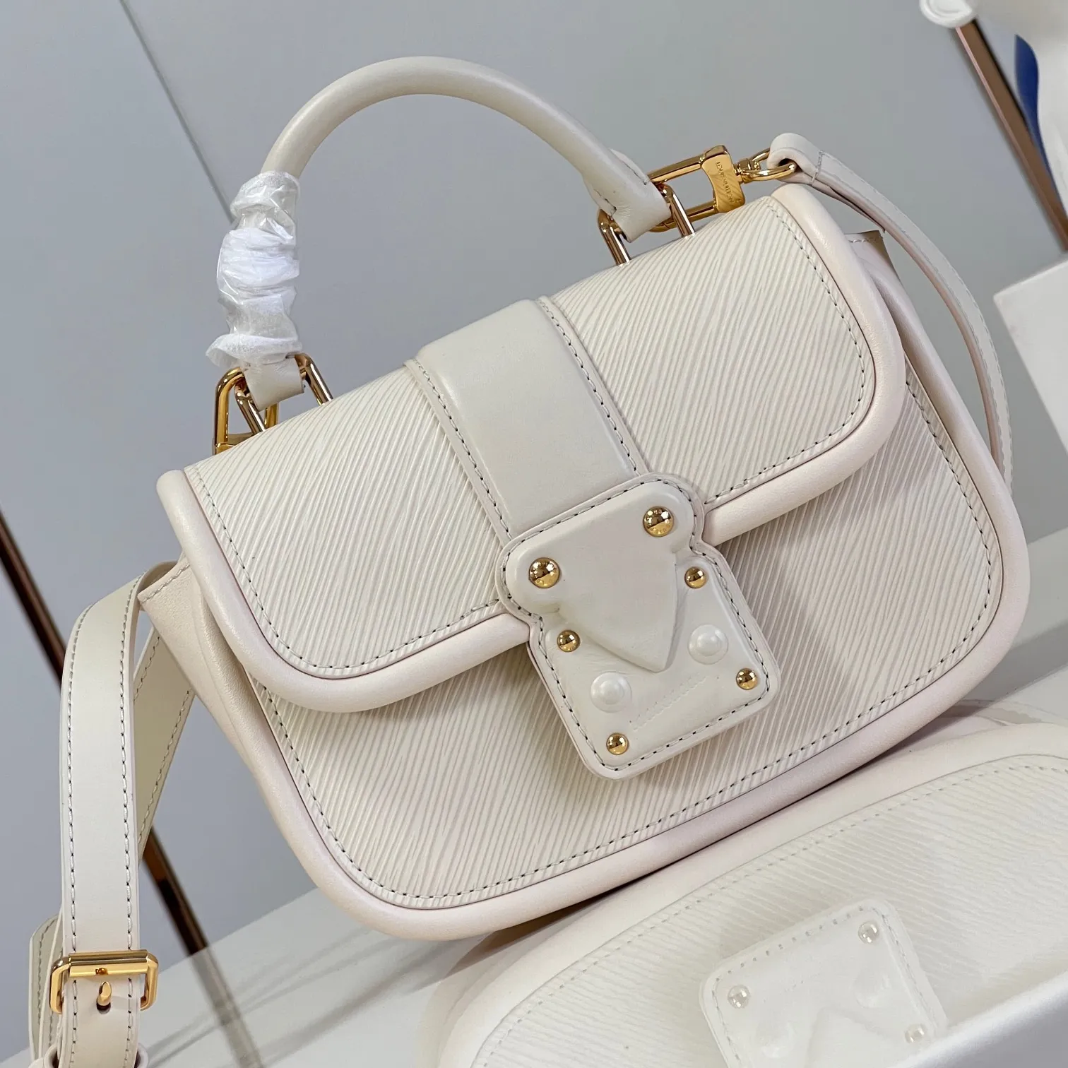 10A SEEK bolsa clássica Este modelo M22723 é Epi couro Feminino ombro mão de alta qualidade multifuncional designer de moda grande capacidade saco de embalagem de presente 21 CM