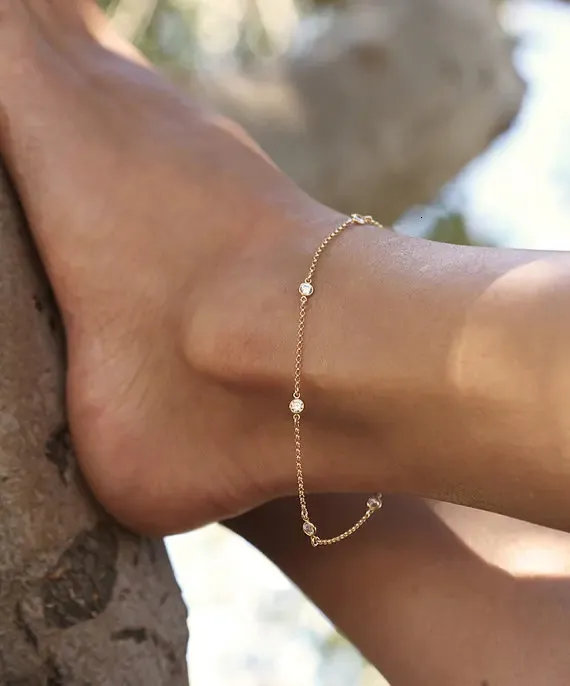 Anklets 213cm AAA Cubic Zirconia Woman Casual/Sporty Gold Color 925 Sterling Sillver Women Ankelarmbandsmycken 231020