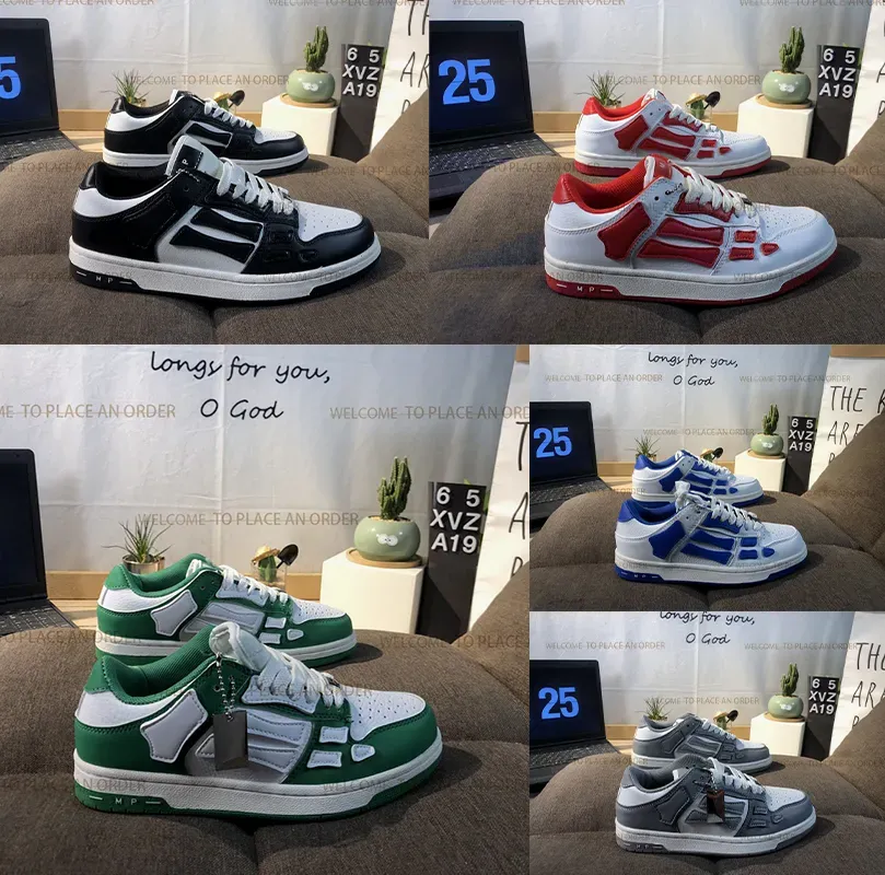 Designer Casual Chaussures Low Top Hommes Femmes Triple Blanc Noir Panda Anniversaire Gris Brouillard Chicago Triple Poudre Super Populaire Baskets En Plein Air