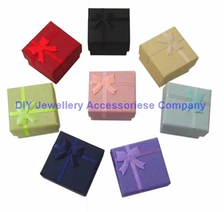 Jewelry Boxes Fashion Ribbon Box Multi Colors Ring Earrings Pendant 4x4x3cm Display Packaging Gift 231019