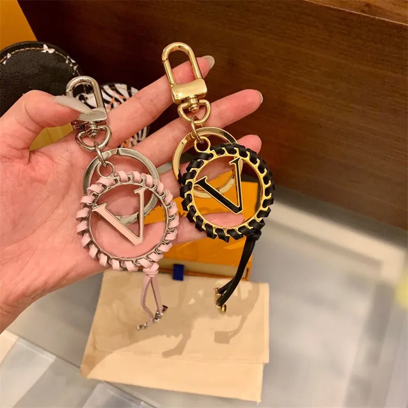 Concepteur caoutchouc keychain voiture clés boucle boucle boucle artisan feme femme or rose carabiner lovers kelechains sac charme accessoires classiques accessoires