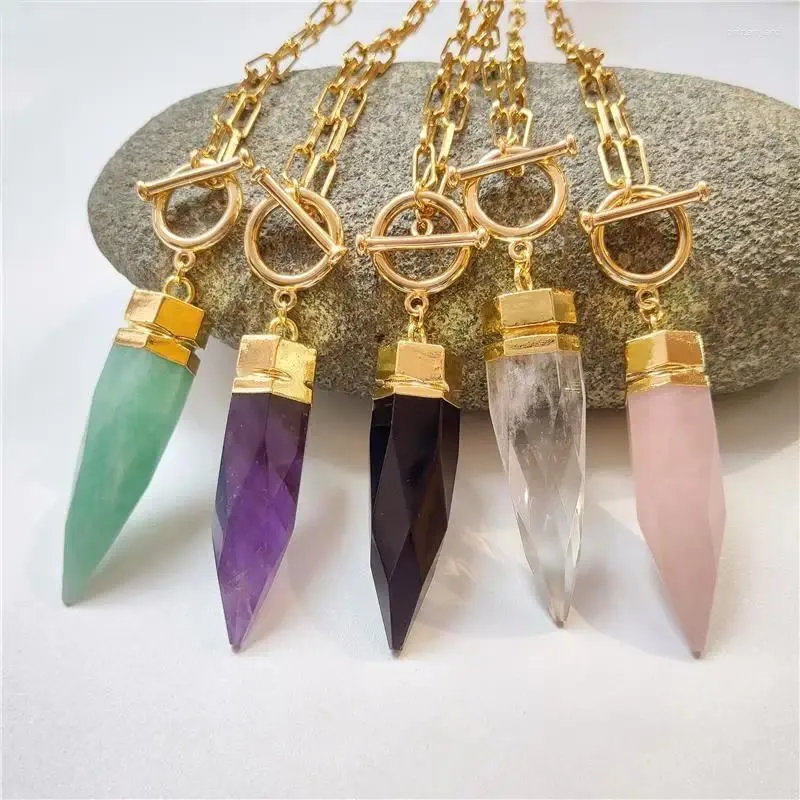 Pendant Necklaces FUWO 1PCS Natural Crystal Quartz Spike Necklace Creative Stone Point OT Buckle Vintage Chain Jewelry For Women NC405