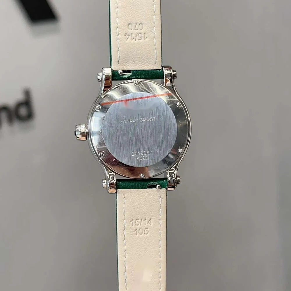 DHgate.com:Womens Designer Diamond Watch, Classic Luxury