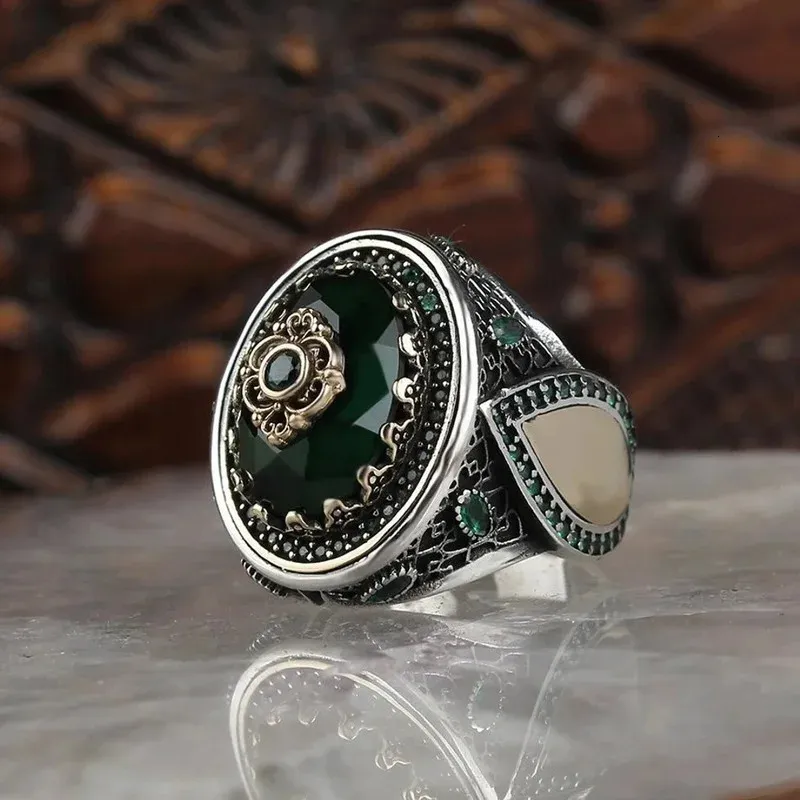 Solitaire Ring Vintage Hand Engraved Pattern Turkish Signet for Men Fashion Set Green Stone Seal Islamic Muslim Jewelry 231019