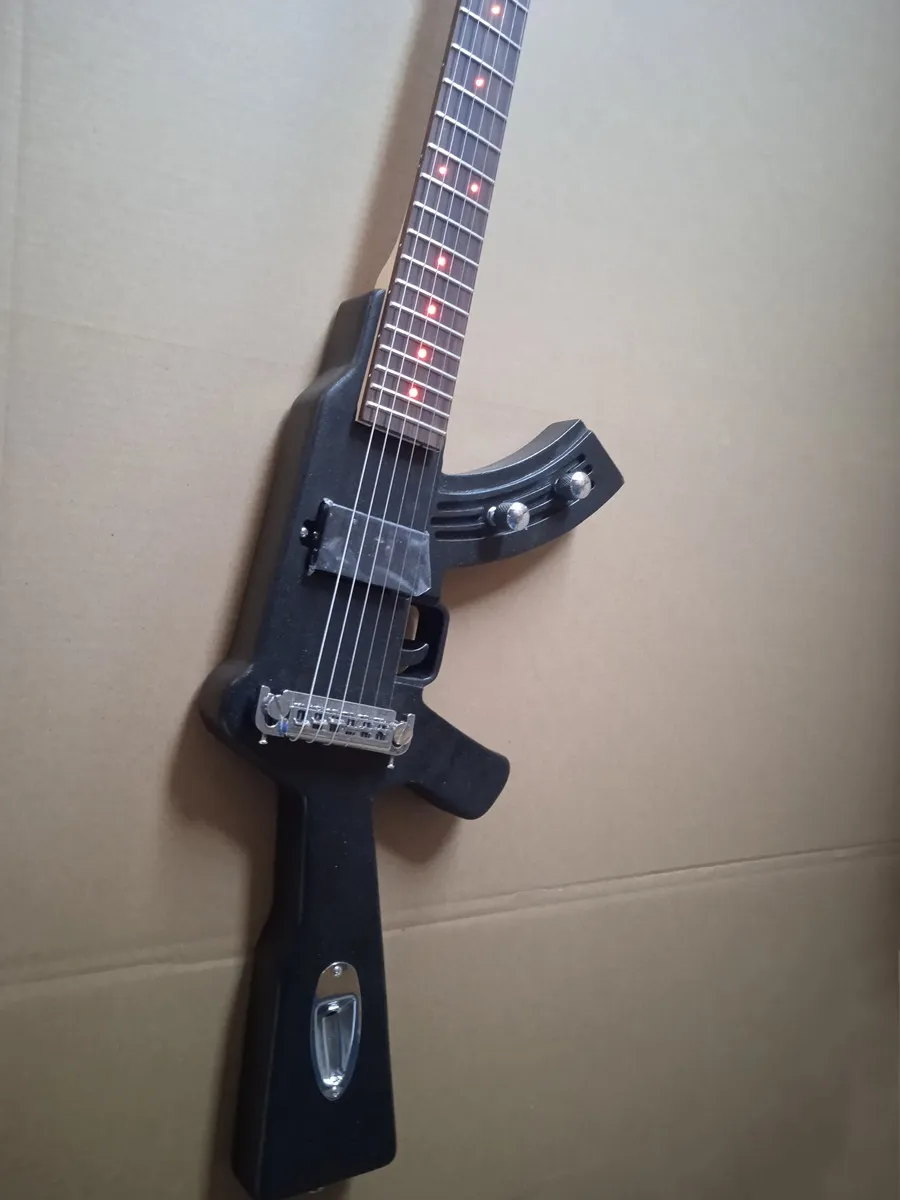 Zhongren G-17 Mini portachiavi tattica a forma di pistola 1 Zhongren G-17 Mini portachiavi tattica a forma di pistola 1
