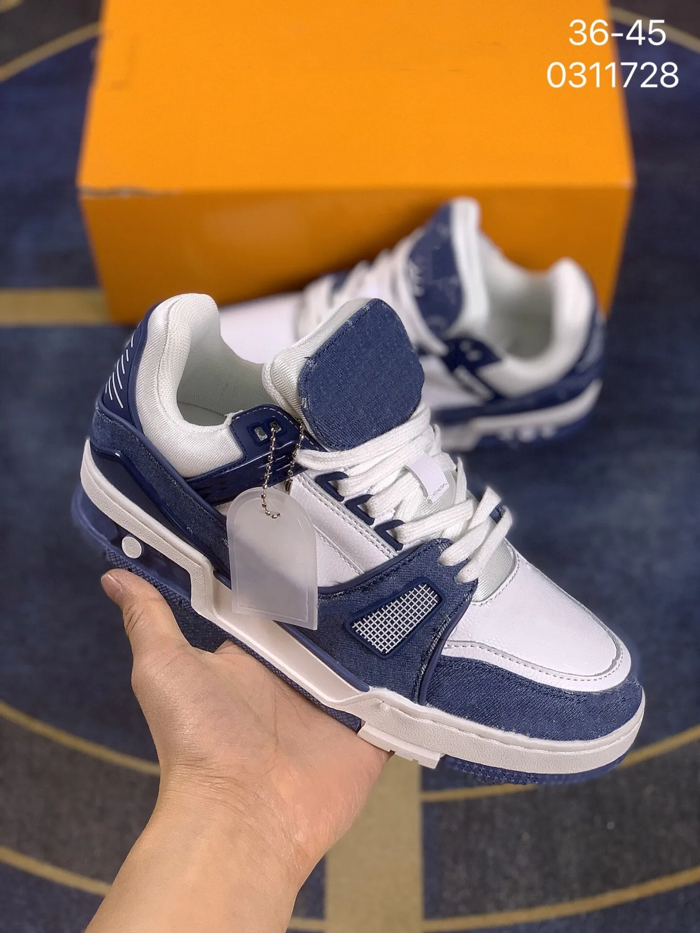 Louis vuitton sneakers dupe best sale