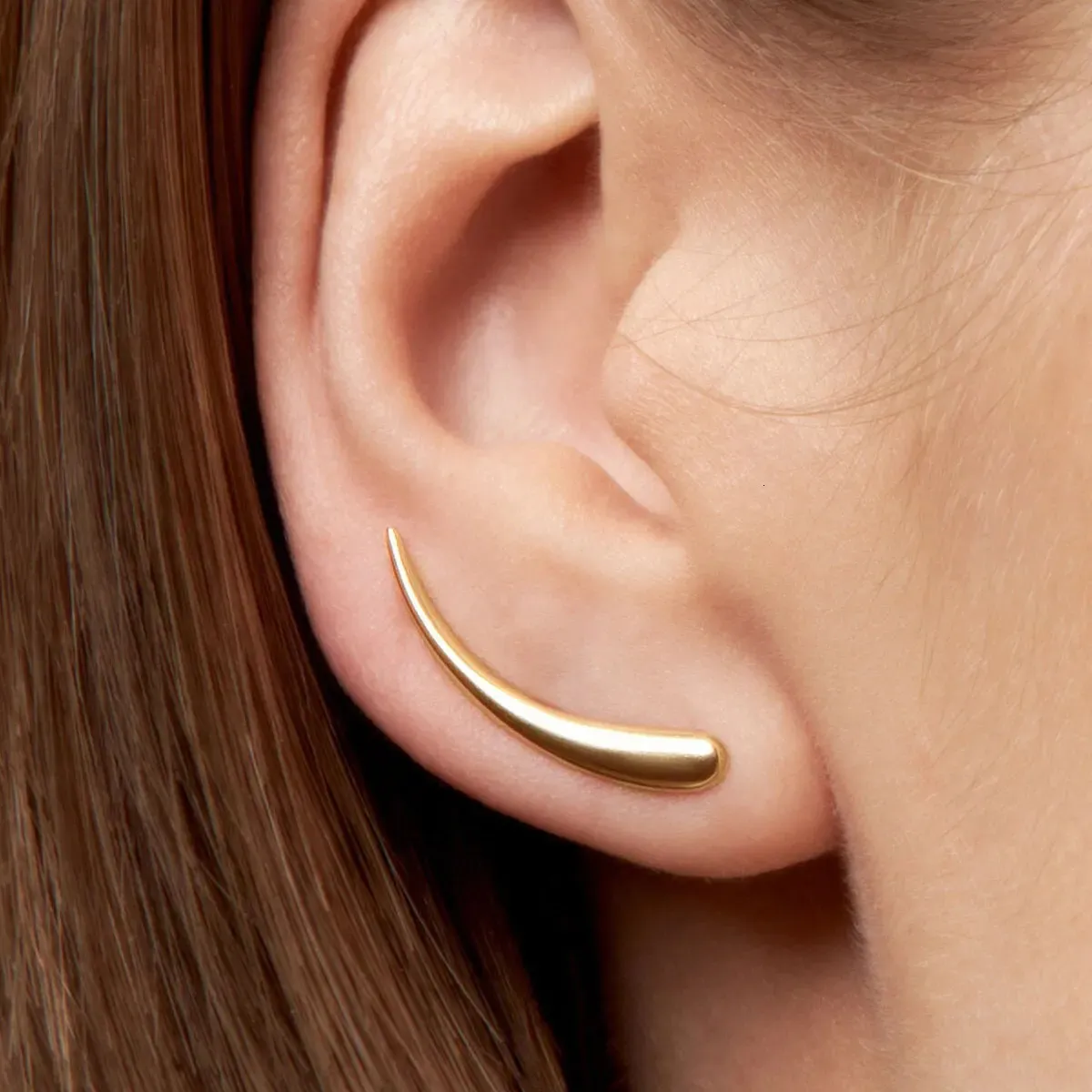 Stud Minimalist Ear Climber Silver Gold Color Cuff Crescent Moon Earrings Crawlers for Women Piercing 231019