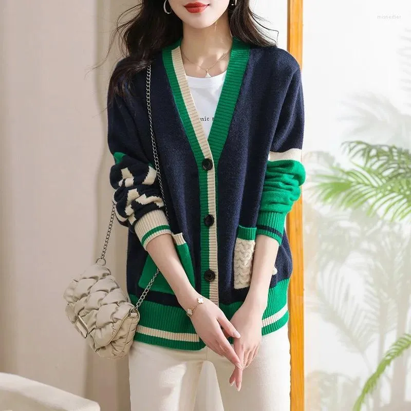 Kvinnors stickor Long Cardigan Luxury Women Korean Fashion Clothes Sweaters för 2023 V-Neck Patchwork 90s Vintage Knitwears Jersey