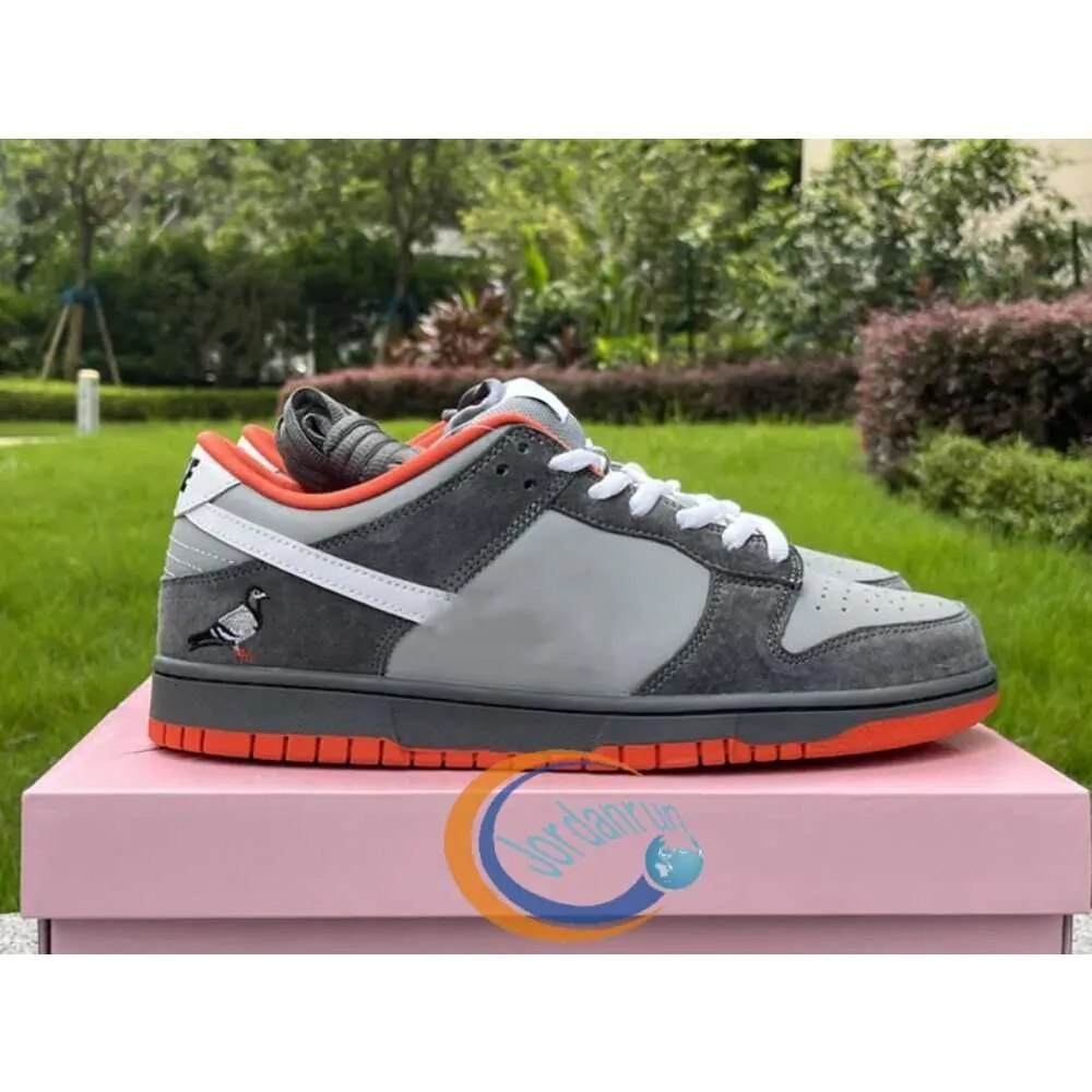 DHgate Shoes 2024 Fashion Staple Pigeon Low 1s Nyc Authentic Outdoor