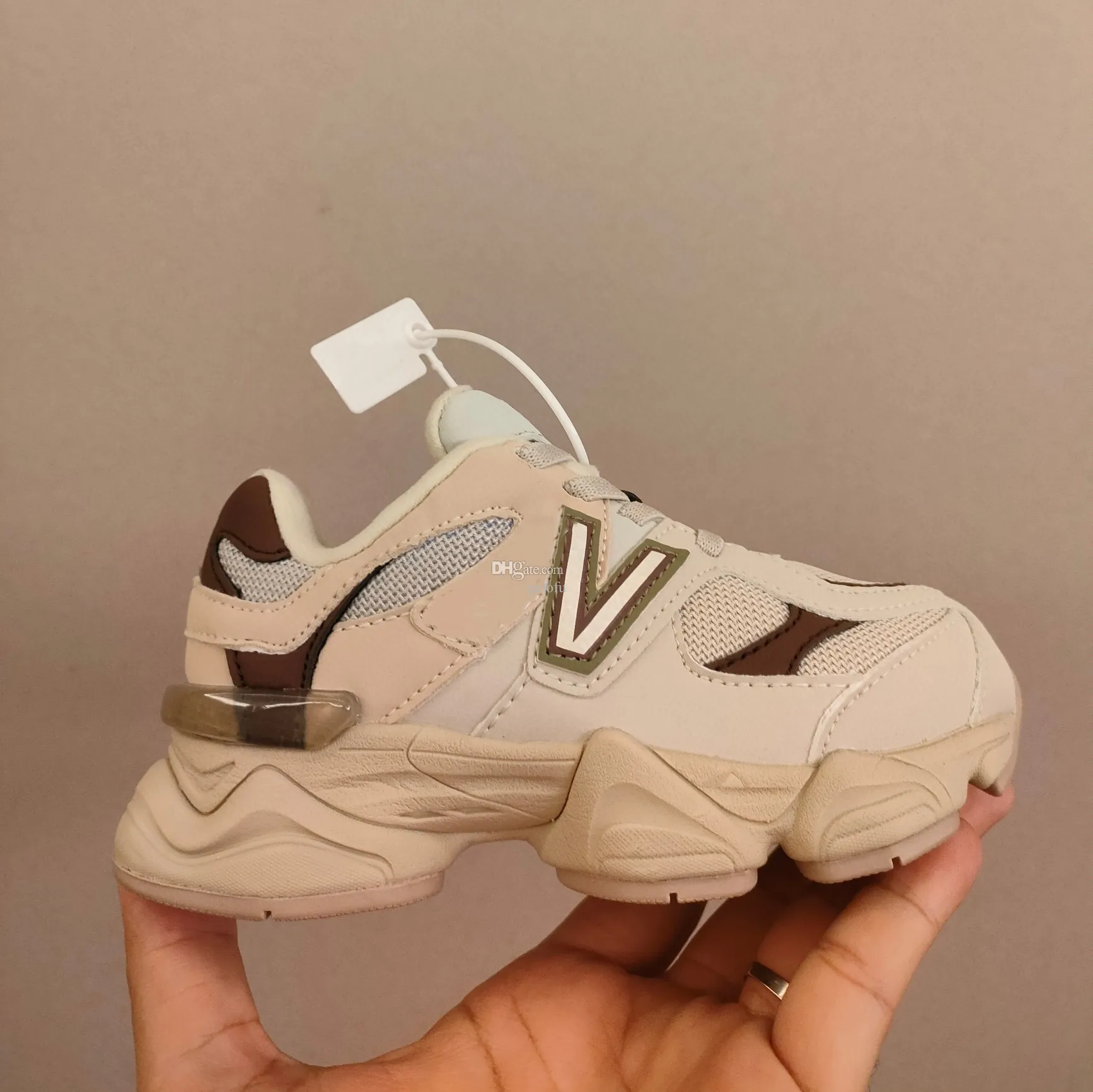 Altra children's store shoes