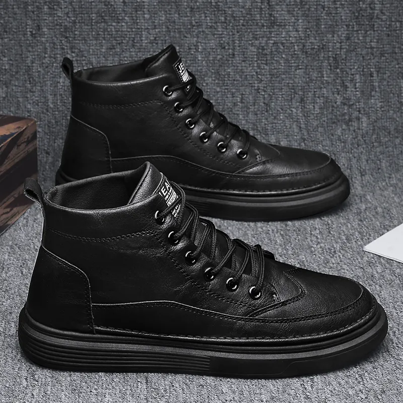 Designer Boots High Quality Lace-Up Boots Men boots Half Boots Classic Style shoes Winter Fall Snow Boots Ankle man walking Boots factory item R612