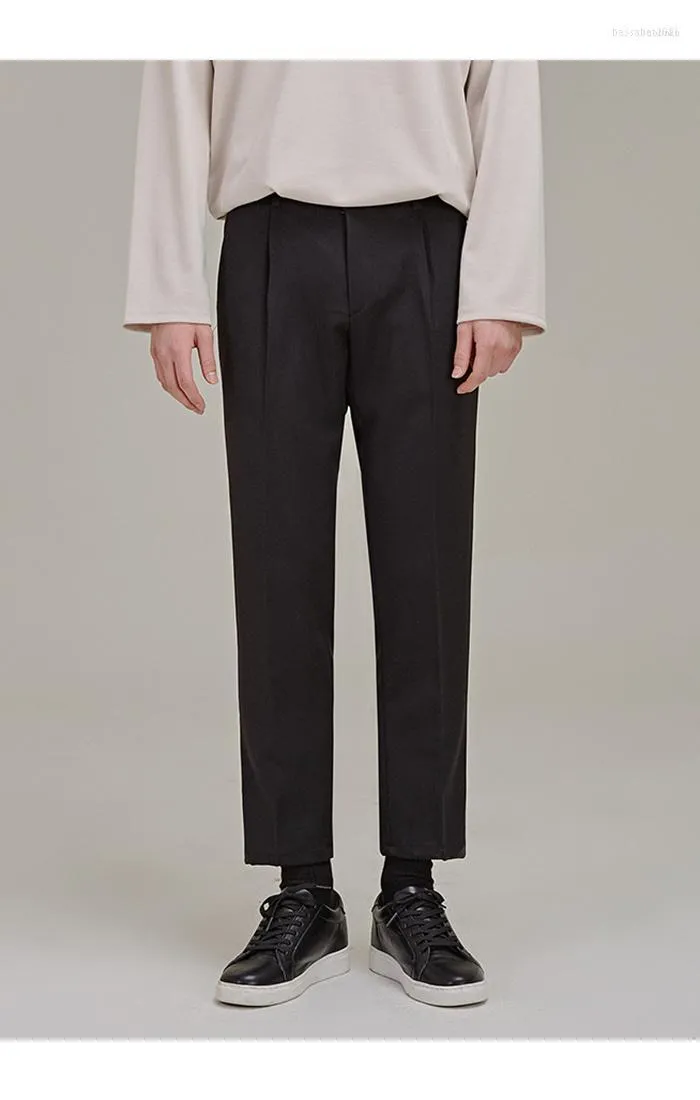 Pantaloni da uomo Abbigliamento da uomo Pantaloni casual estivi di tendenza sottili da uomo semplici vestibilità dritta Capris versatili da uomo