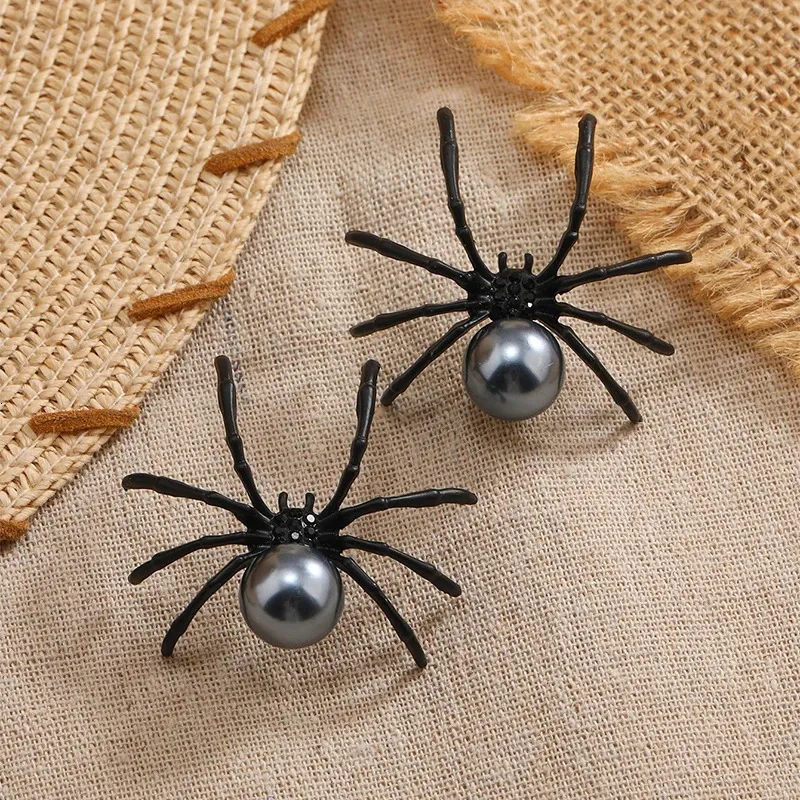 Stud exagéré Halloween araignée insecte animaux boucles d'oreilles pour femmes personnalité Punk noir alliage perle bijoux oreille 231020