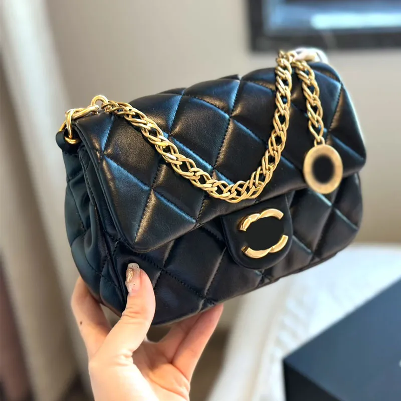 DHgate.com:Womens Fashion Designer Double Chain Handbag, Exquisite Elegant Chic Retro Style, 20X11cm Folding Box Handheld Crossbody Bag:Bags, Luggage & Accessories DHgate.com:Womens Fashion Designer Double Chain Handbag, Exquisite Elegant Chic Retro Style, 20X11cm Folding Box Handheld Crossbody Bag:Bags, Luggage & Accessories