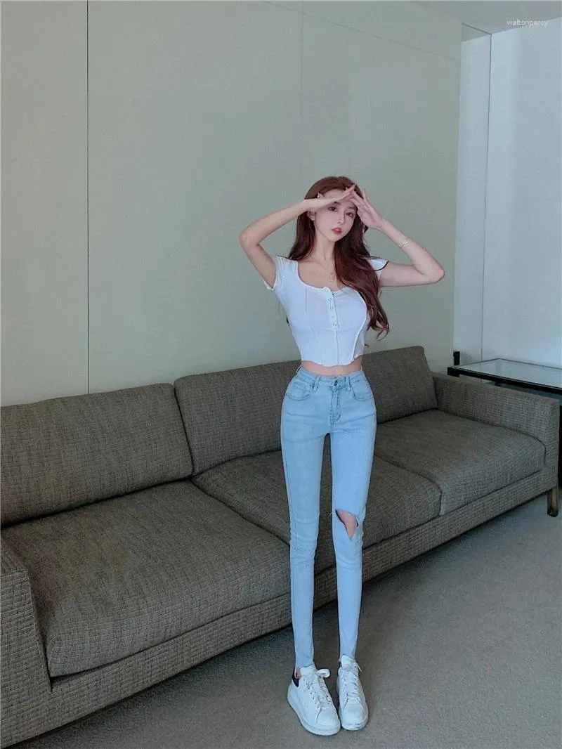 Jeans para mujer Otono Invierno Ninas Luz Azul Moda Coreana Senora Algodon Spandex Piernas Flacas Pantalones de mezclilla