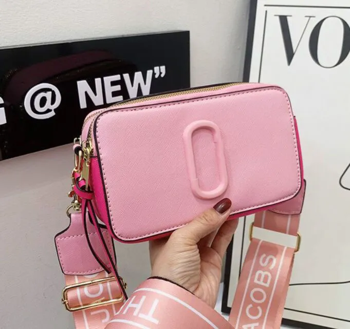 Omuz çantaları tasarımcı crossbody çantalar anlık görüntü omuz çantası deri çanta kadınları lüks doku geniş kayış m moda j messenger kamera çantası kırmızı çanta m1021