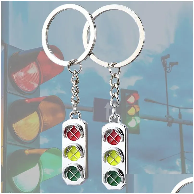 Party Favor Traffic Light NeyChain Alloy Car Key Ring Metal Bag Pendant Creative Birthday Wedding Partygifts Q442 Drop Delivery Home DH83T