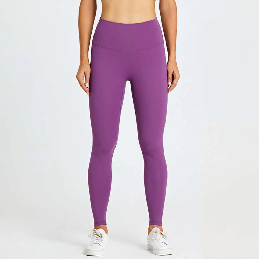 Curvy ladies in store yoga pants