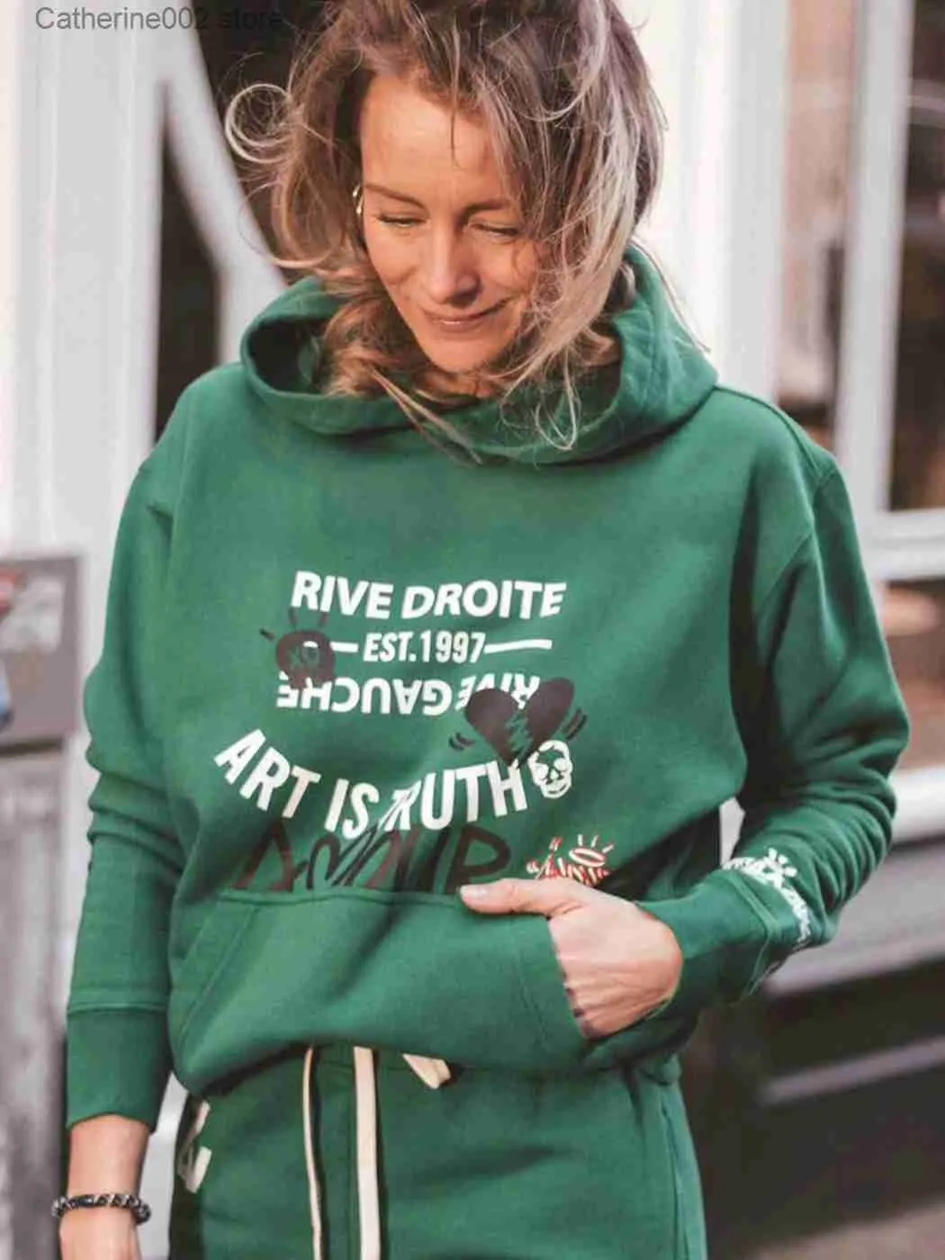 Discover Women's Hoodies & Sweatshirts