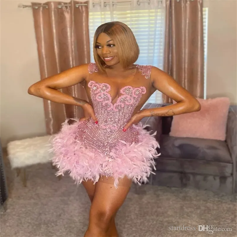 Luxe Roze Diamanten Avondjurk 2024 Sparkly Feather Aso Ebi Galajurk Latino Zwarte Dames Formele Verjaardagsjurk Dans Outfit Prachtige Homecoming Afstuderen