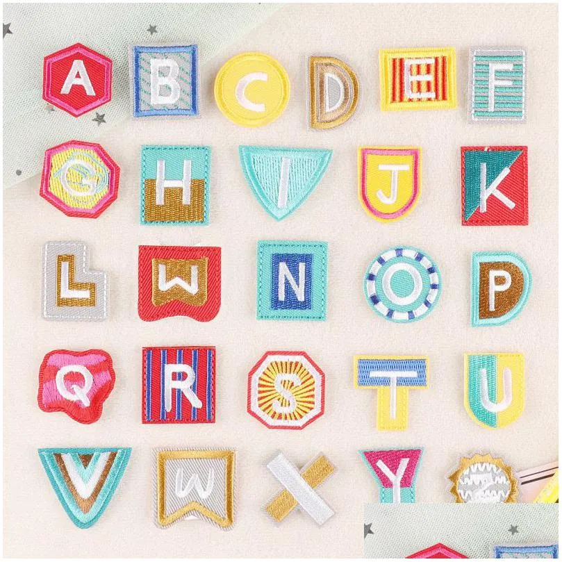 Vorstellungen Cartoon kleine Buchstaben niedlich A-Z Alphabet Eisen auf für Kinder Kleidung Nähen Applikationen DIY Kleidung Rucksäcke Jeans Drop Lieferung