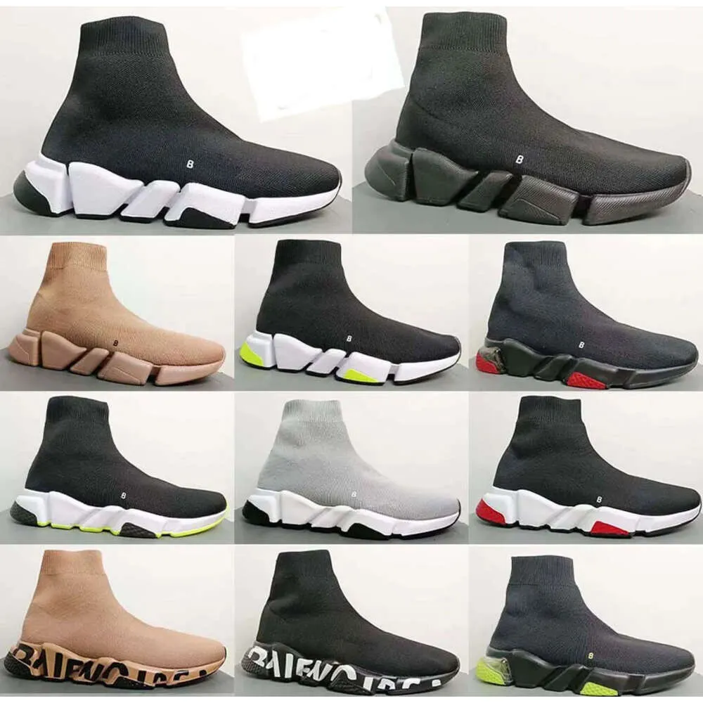 Schuhe Casual Designer Schuhe Speeds Casual Schuh Plattform Sneaker Männer Frauen Tripler Socken Stiefel Schwarz Weiß Blau Licht Rubin Graffiti Vintage Marke Luxus Trainer