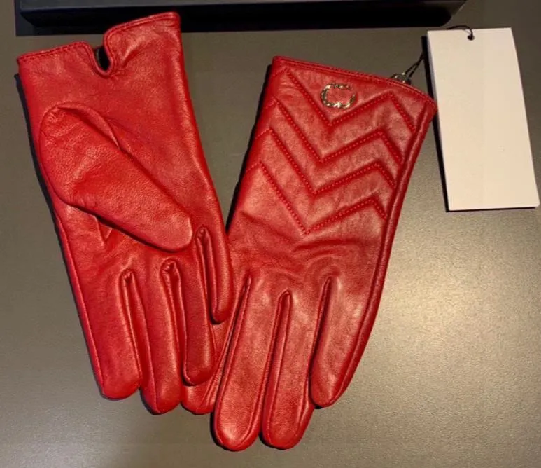 Red ski online gloves ladies