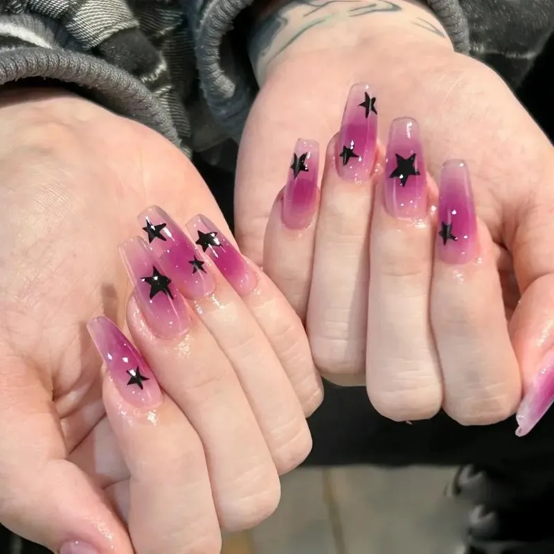 27 Black Coffin Nails That Scream Elegance and Style