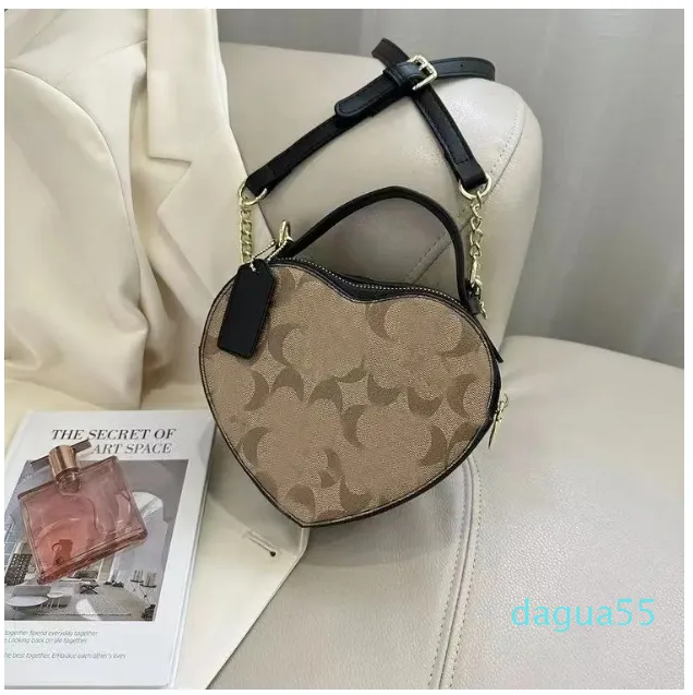 Desinger en forme de coeur Mini mignon épaule femmes sac à main Vintage nuageux fourre-tout en cuir mode rose bandoulière