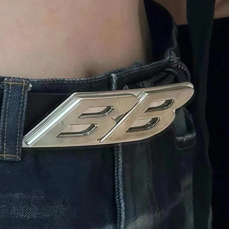 23ss Cintura con fibbia in metallo lettera B di alta qualità Cintura vintage nera Accessori moda per uomo e donna