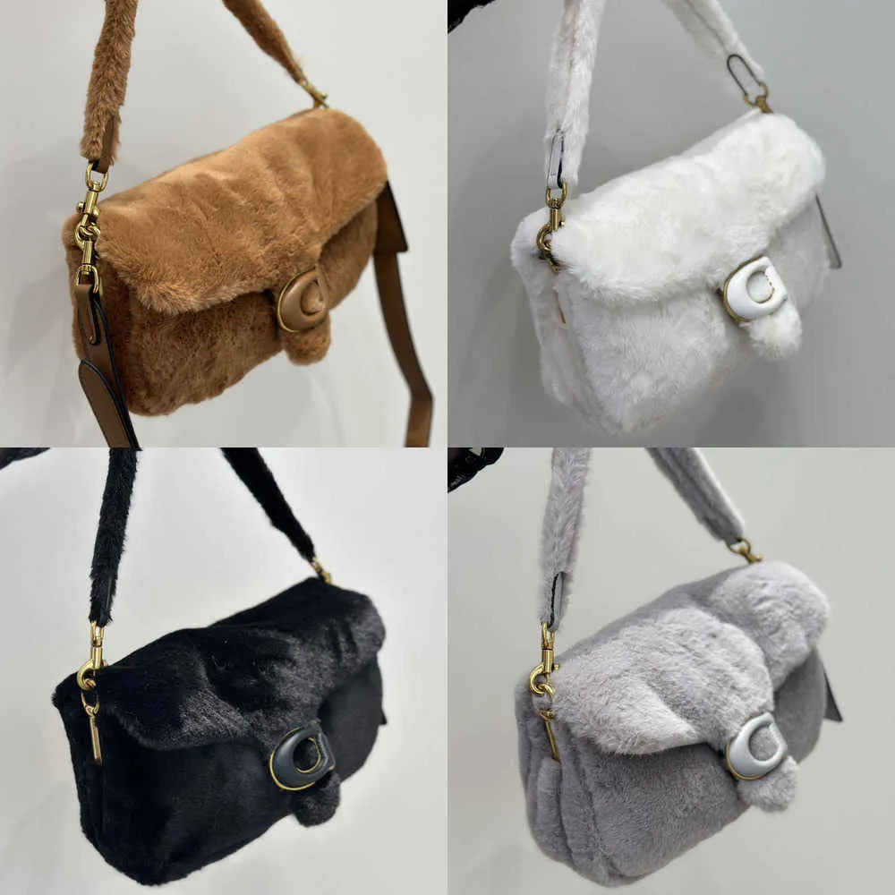 Plush Cross Body Designer Bags Axel Tabby Bag Luxurys Handväskor Söta underarm Messenger väskor Fashion Soft Purse 231015