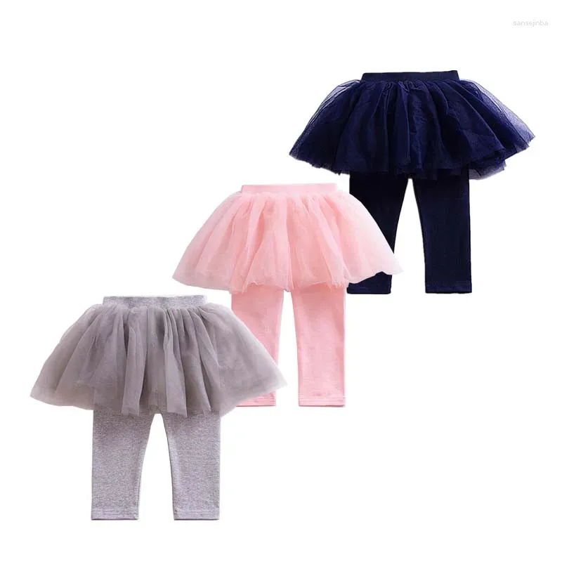 Byxor 2023 Autumn Dress Baby Girl Yarn Cotton Fake Two Pice Pants spetsar Casual Toddler Infant Kids Clothing