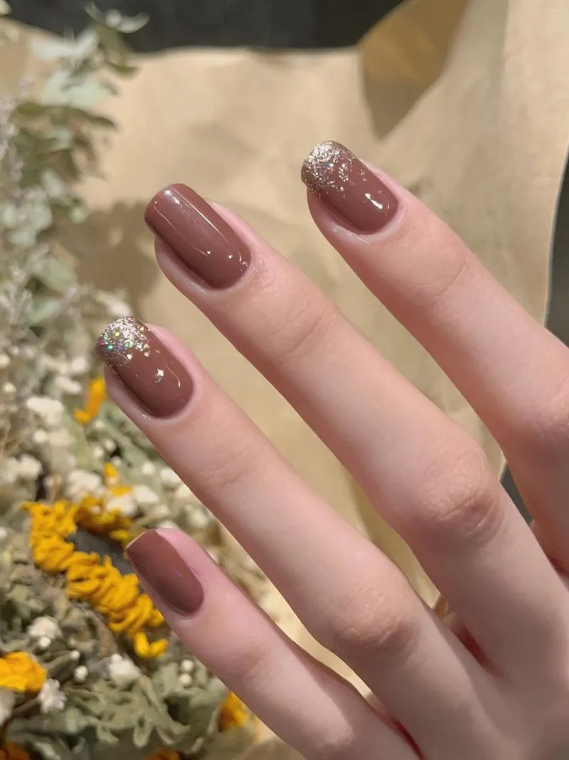 False Nails Rust Rose Soft Glitter Nail Polish Film Fit Waterproof Gentle Commuting Beauty Sticker