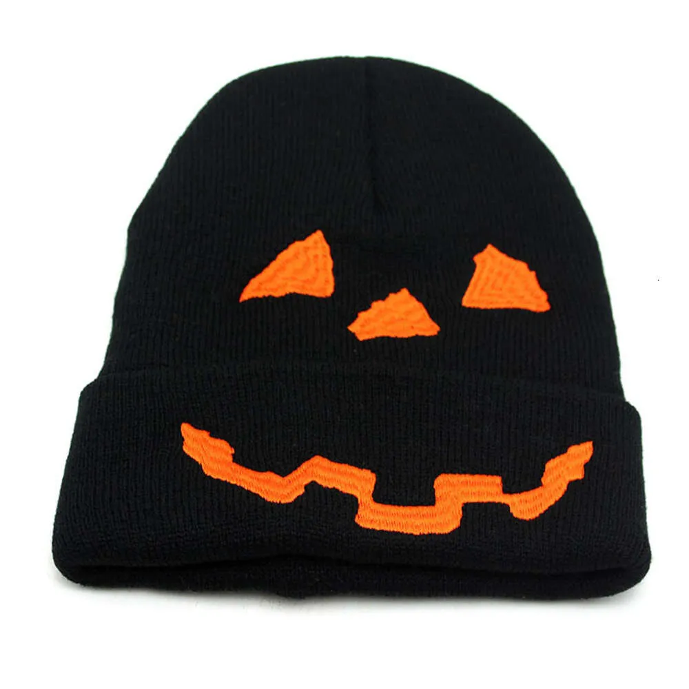 Halloweenowe czapki są zabawne i urocze dla dzieci i dorosłych jesień i zima nowe Halloweenowe męskie i kobiety zabawne dzianinowe czapkę czaszkę haft haftowy ciepły wełniany kapelusz