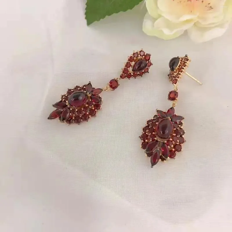 Kolczyki Dangle 925 Srebrne złoto naturalne Mozambik Garnet Komekcja biżuteria Femme mancuernas aJustables moissanite