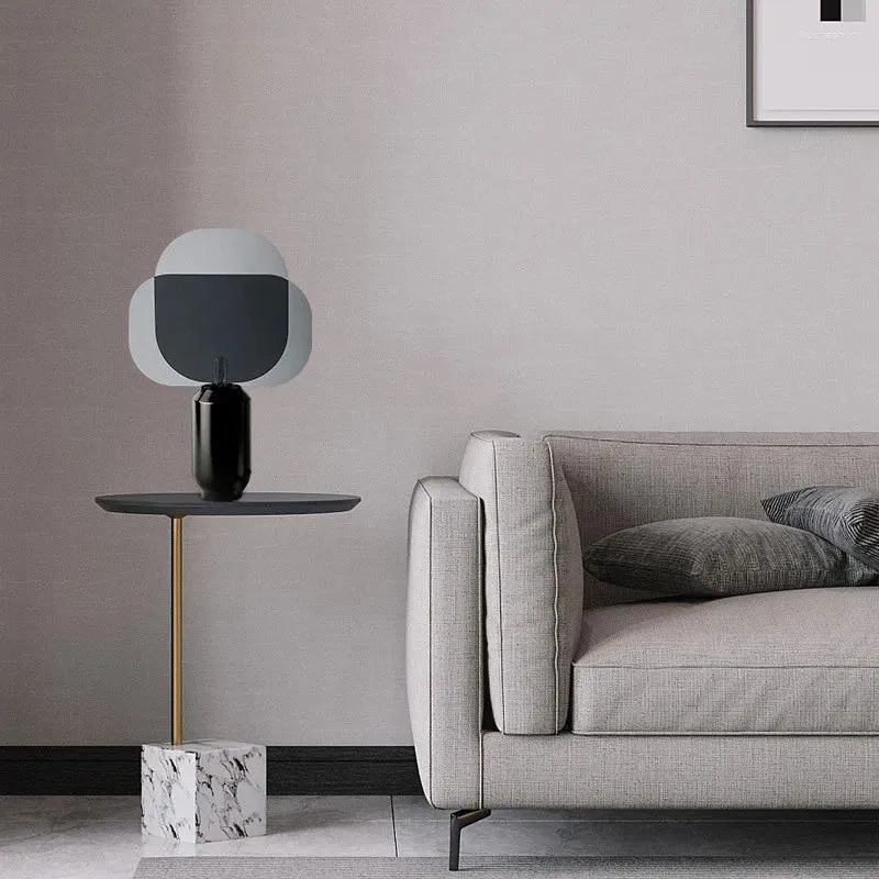 Bordslampor högkvalitativ nordisk modern kreativ design svart inomhus hem el sovrum vardagsrum lampan lampa