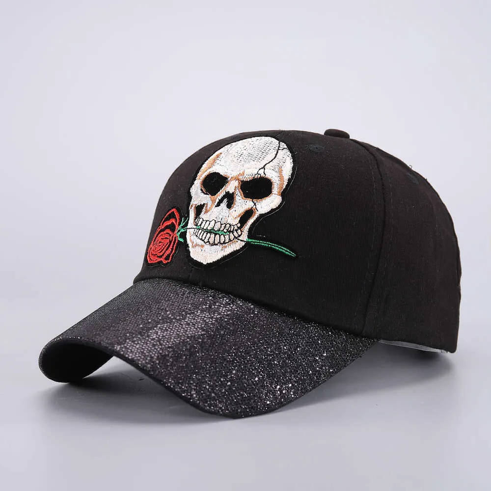 I cappelli di Halloween sono divertenti e carini per bambini e adulti Cappello da baseball Atmosfera di Halloween Cappello con espressione divertente Cappello con lingua d'anatra con teschio