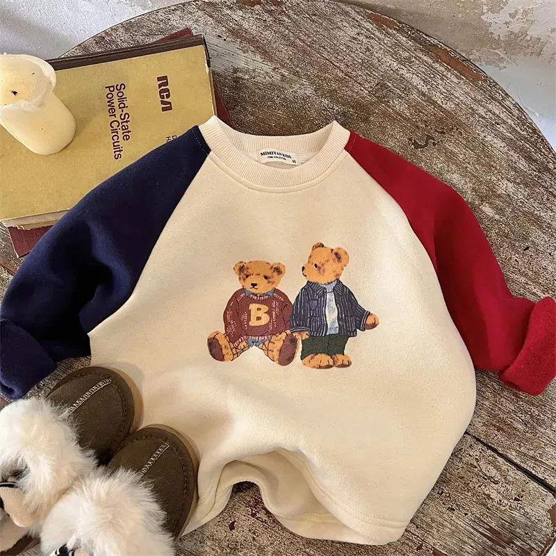 Hoodies Sweatshirts Children's Fleece fodrade tröja Autumn Winter Boys and Girls Cartoon Bear Baby Contrast Color Pullover Fleece Shirt 231021