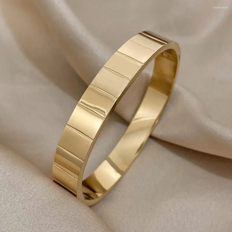 Bangle Chunky Golden Glossy Square Stainless Steel Bracelet For Women Fashion Lattice Cuff Waterproof Jewelry Gifts